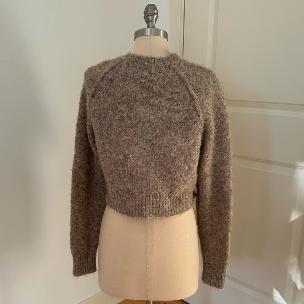 American Eagle Brown Bow Cropped Sweater - Picture 2 of 4